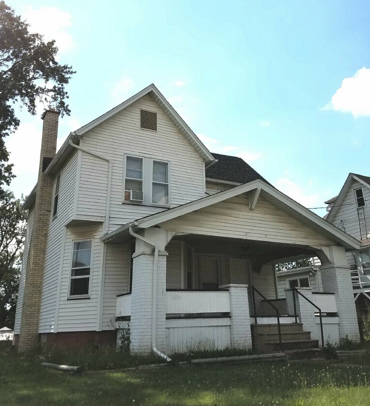 Duplexes Clear Sky Realty, Inc.